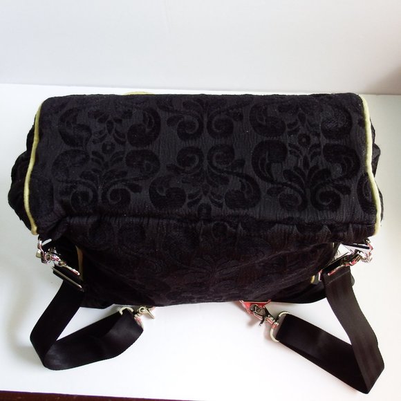 Petunia Pickle Bottom Baby Diaper Bag - Picture 11 of 11
